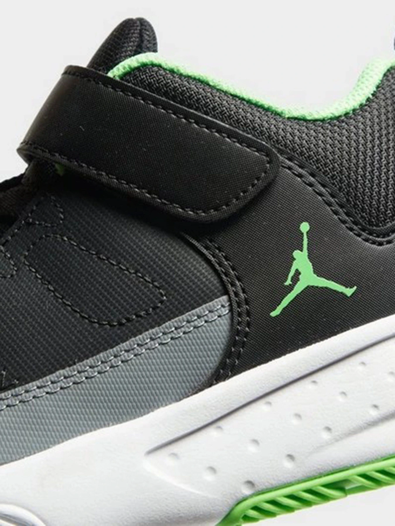 Кроссовки NIKE Jordan Max Aura 3 модель DA8023-003 Кроссовки NIKE Jordan Max Aura 3 модель DA8023-003 Фото