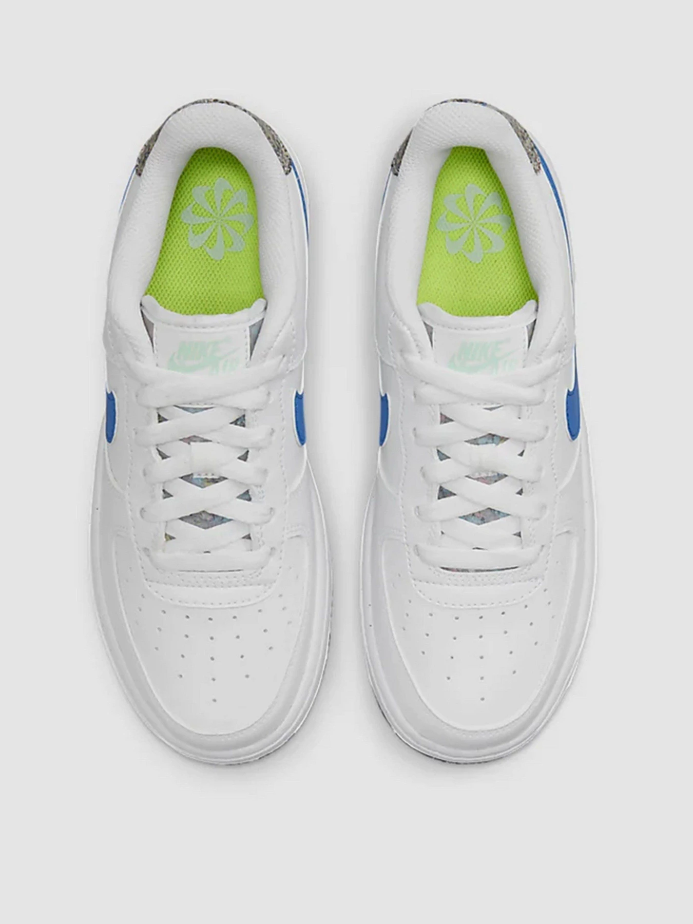 Кеди NIKE Air Force 1 LV8 модель DR3098-100 Кеди NIKE Air Force 1 LV8 модель DR3098-100 Фото