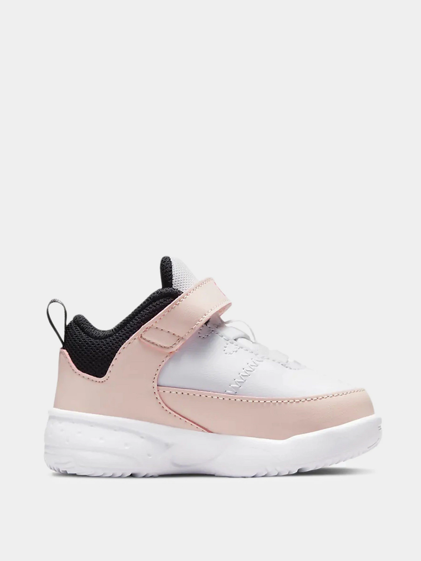 Кроссовки NIKE Jordan Max Aura 3 модель DA8023-102 Кроссовки NIKE Jordan Max Aura 3 модель DA8023-102 Фото