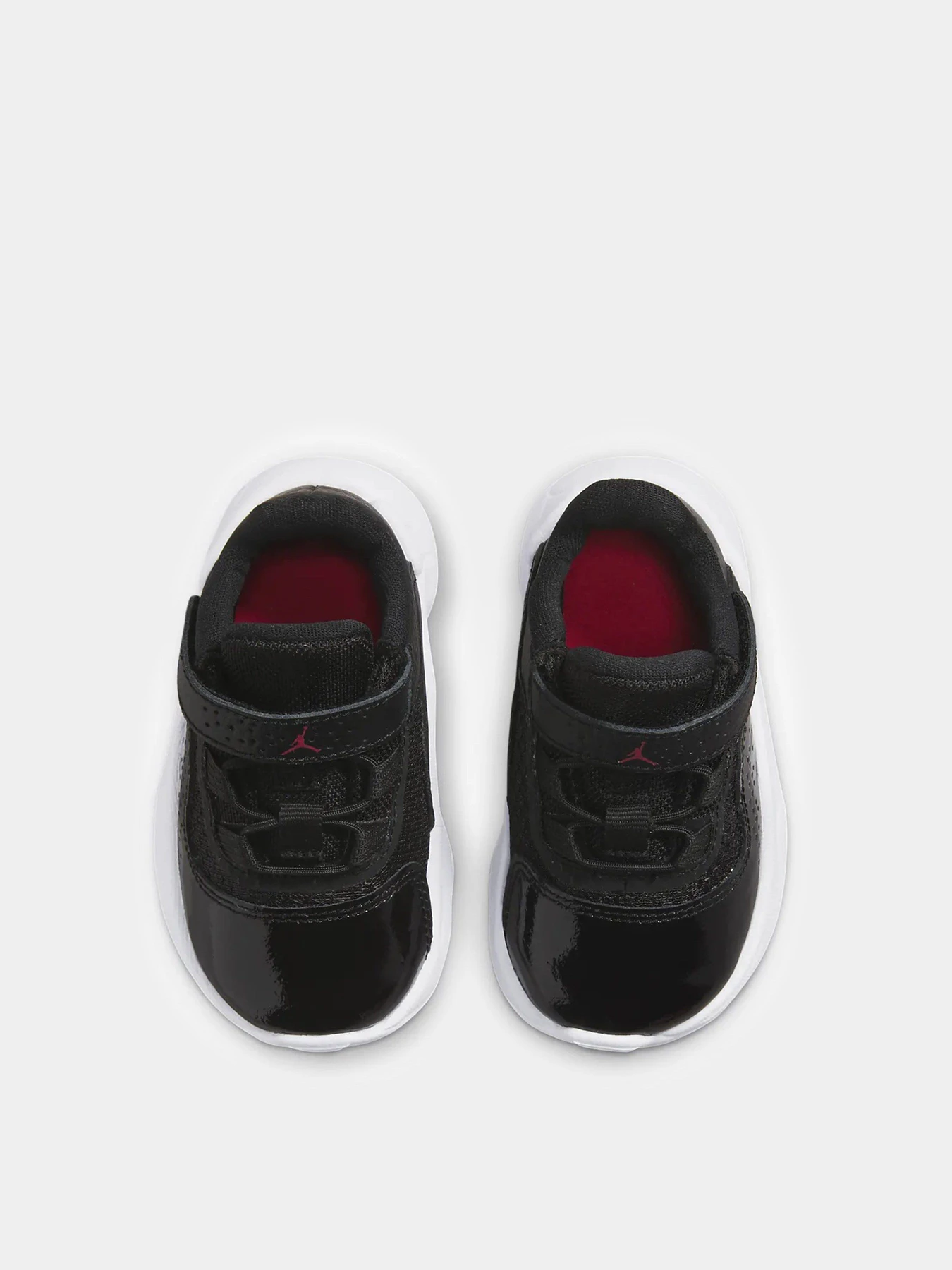 Кроссовки NIKE Jordan 11 CMFT Low модель CZ0906-005 Кроссовки NIKE Jordan 11 CMFT Low модель CZ0906-005 Фото