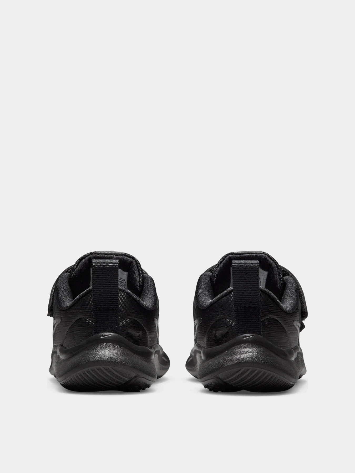 Кросівки NIKE Star Runner 3 модель DA2778-001 Фото