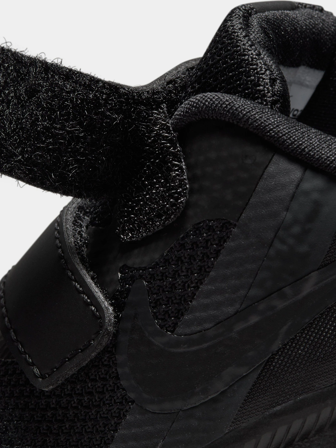 Кросівки NIKE Star Runner 3 модель DA2778-001 Фото