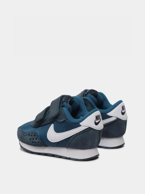 Дитячі Кросівки повсякденні NIKE MD Valiant фото 2