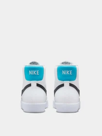 Кеды NIKE Blazer Mid 77 модель DA4086-108 Фото