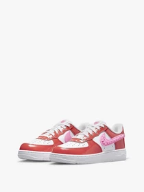 Кросівки NIKE Force 1 LV8 модель FD1032-600 Фото