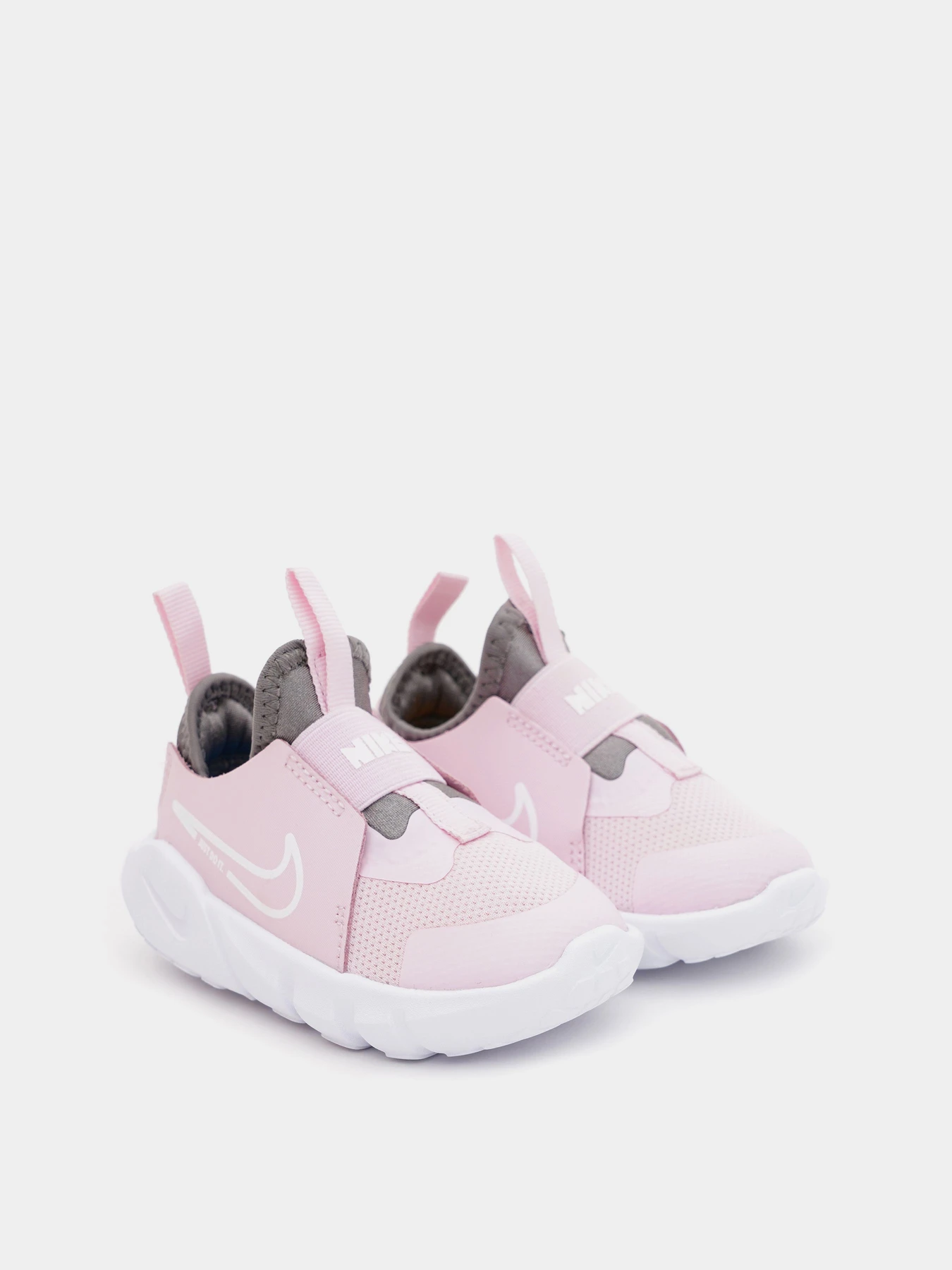 Кросівки NIKE RUNNER 2 модель DJ6039-600 Фото