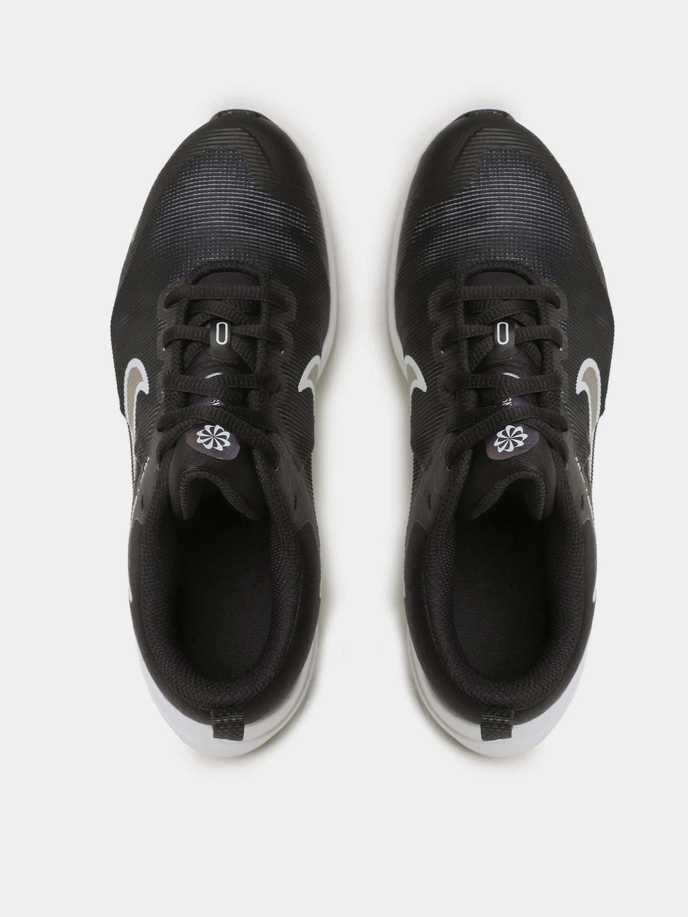Кроссовки NIKE Downshifter 12 модель DM4194-003 Фото