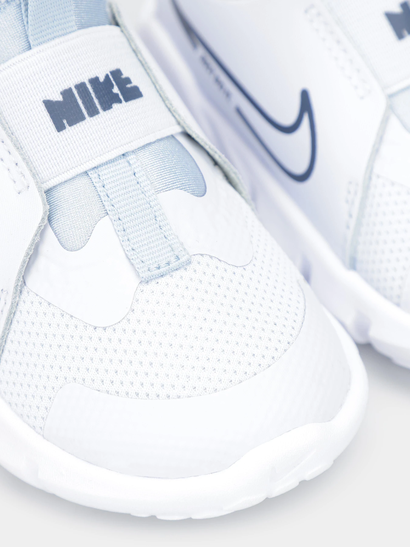 Кроссовки NIKE FLEX RUNNER 2 модель DJ6039-010 Кроссовки NIKE FLEX RUNNER 2 модель DJ6039-010 Фото