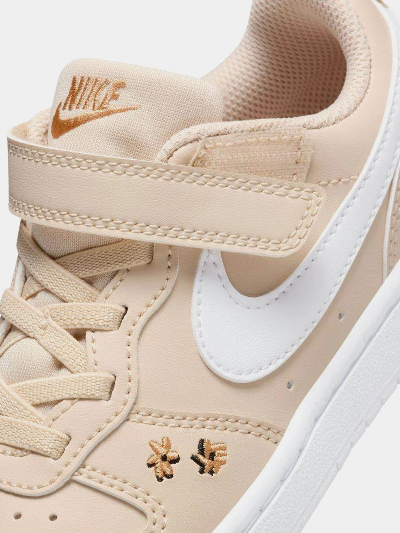 Кеди NIKE COURT BOROUGH RECRAFT SE модель FZ3135-100 Кеди NIKE COURT BOROUGH RECRAFT SE модель FZ3135-100 Фото