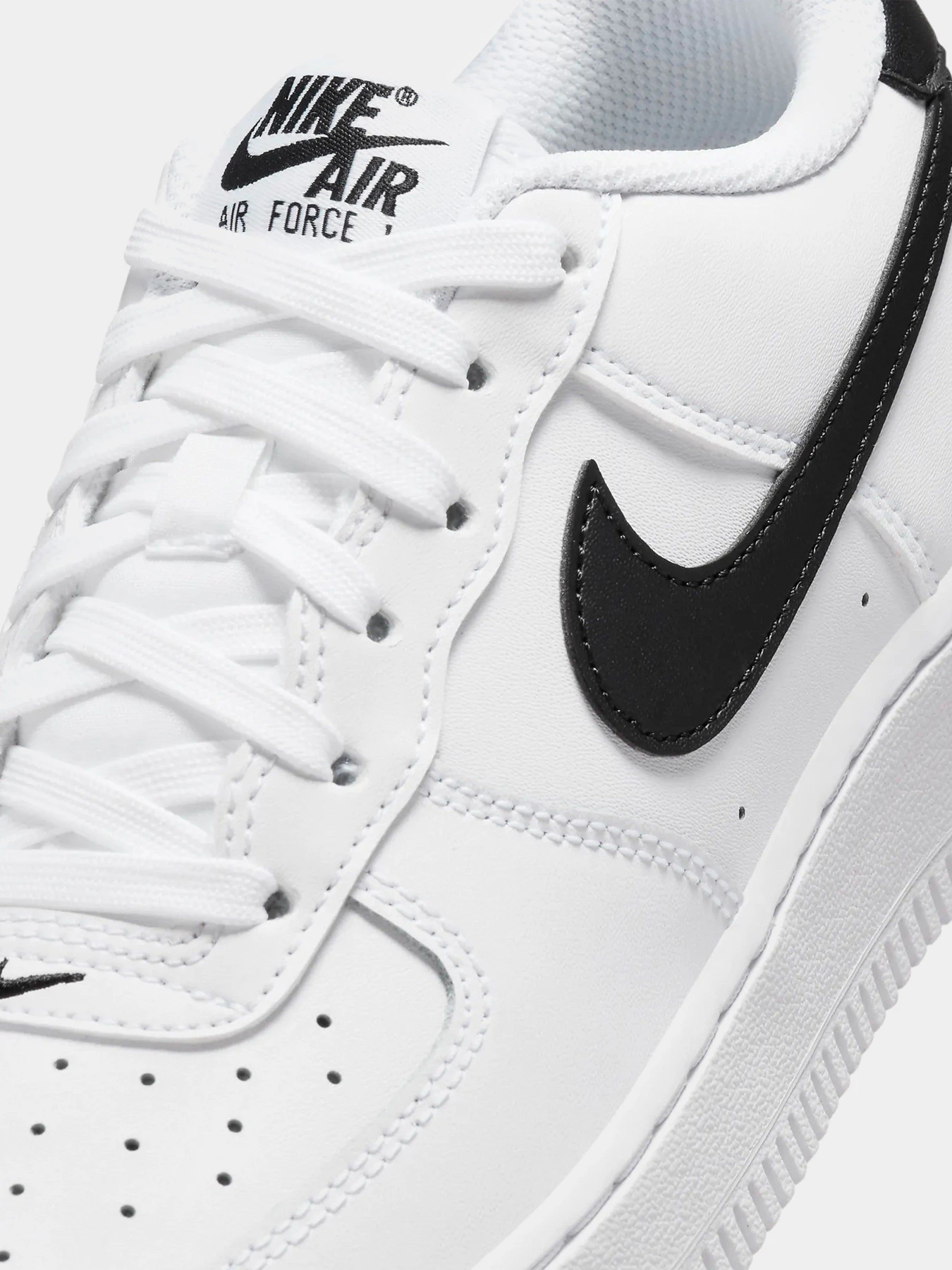 Кеды NIKE AIR FORCE 1 модель FV5948-101 Кеды NIKE AIR FORCE 1 модель FV5948-101 Фото