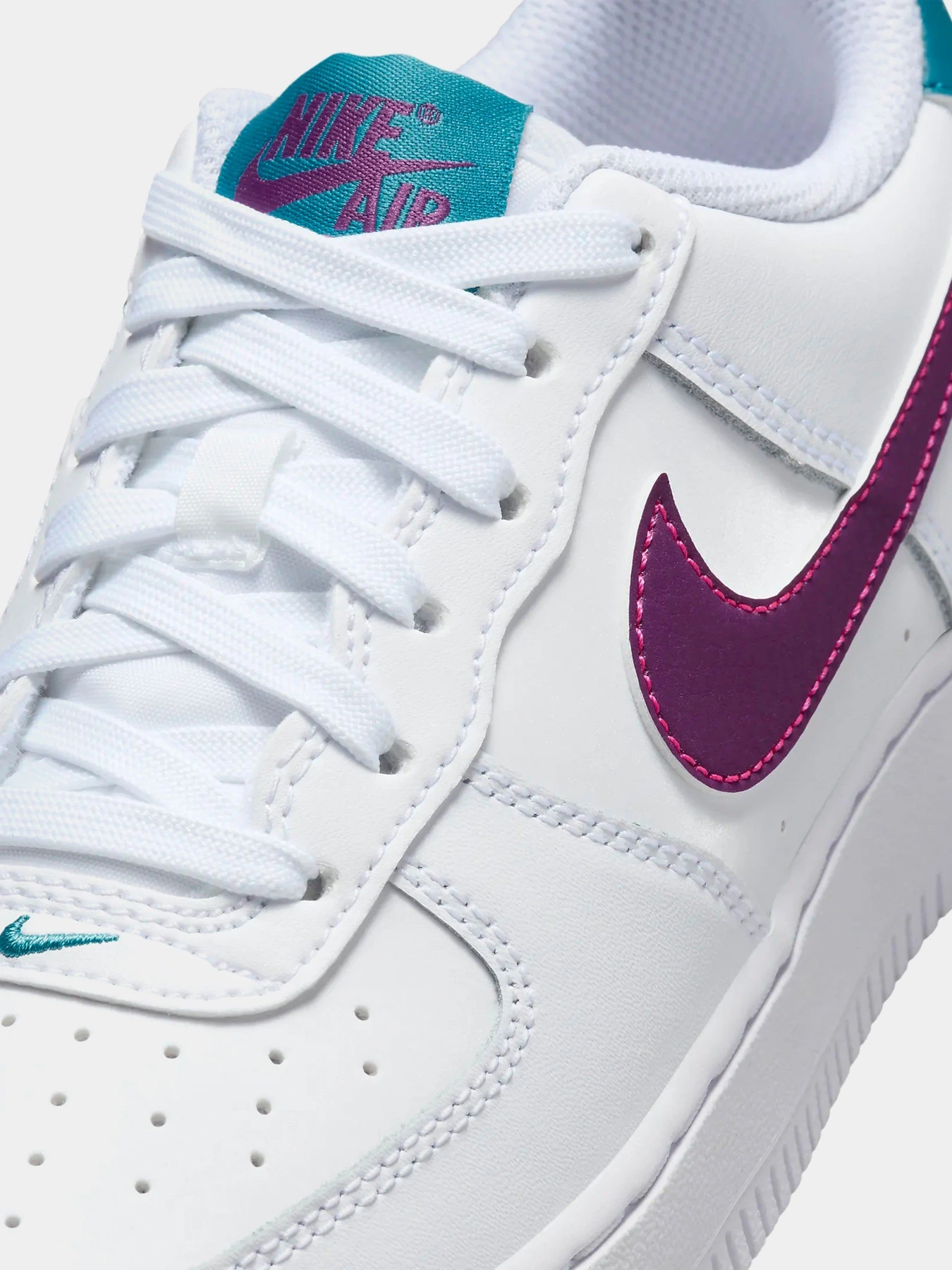 Кеды NIKE AIR FORCE 1 модель FV5948-108 Кеды NIKE AIR FORCE 1 модель FV5948-108 Фото