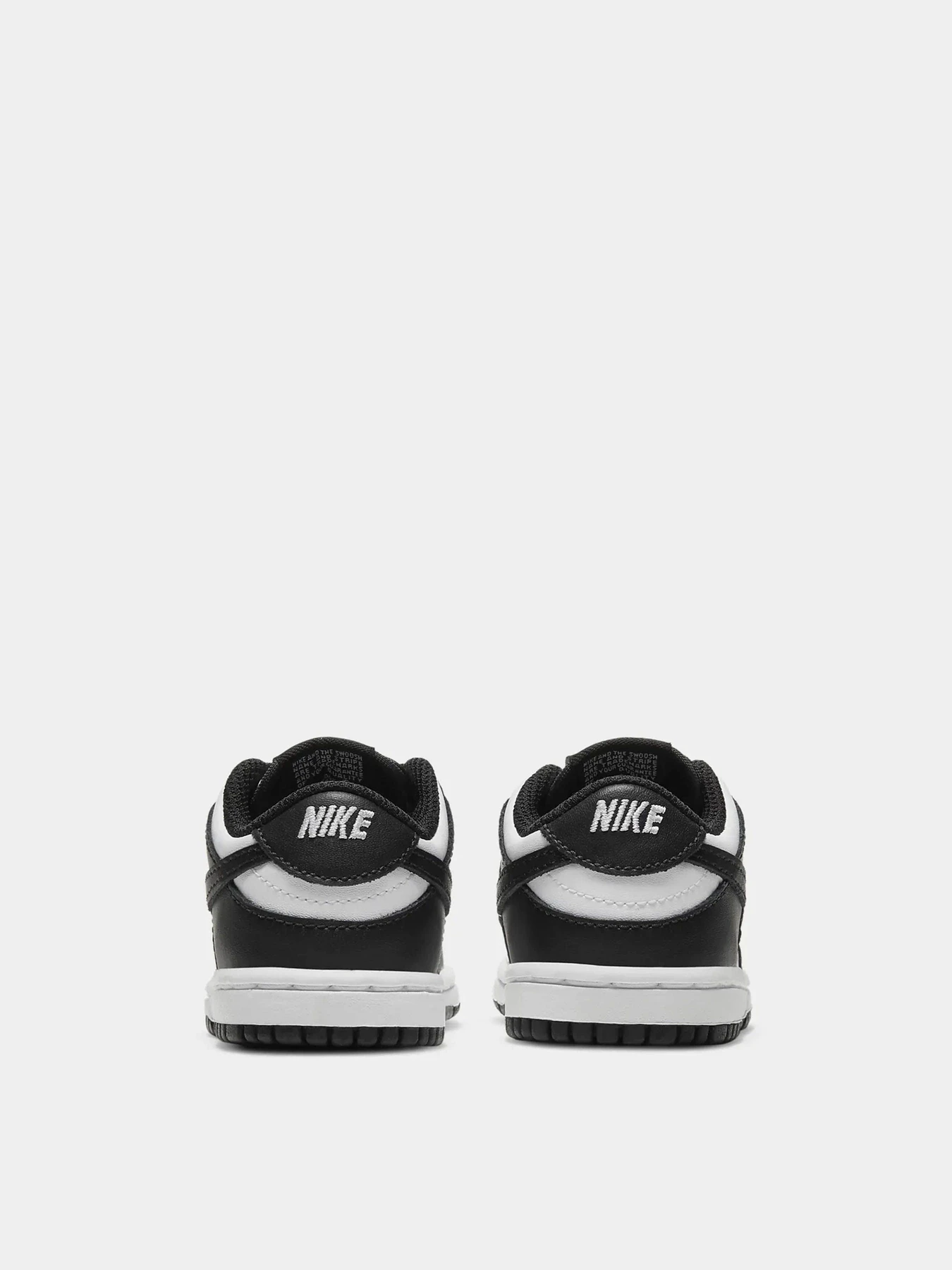Кеди NIKE DUNK LOW модель CW1589-100 Кеди NIKE DUNK LOW модель CW1589-100 Фото