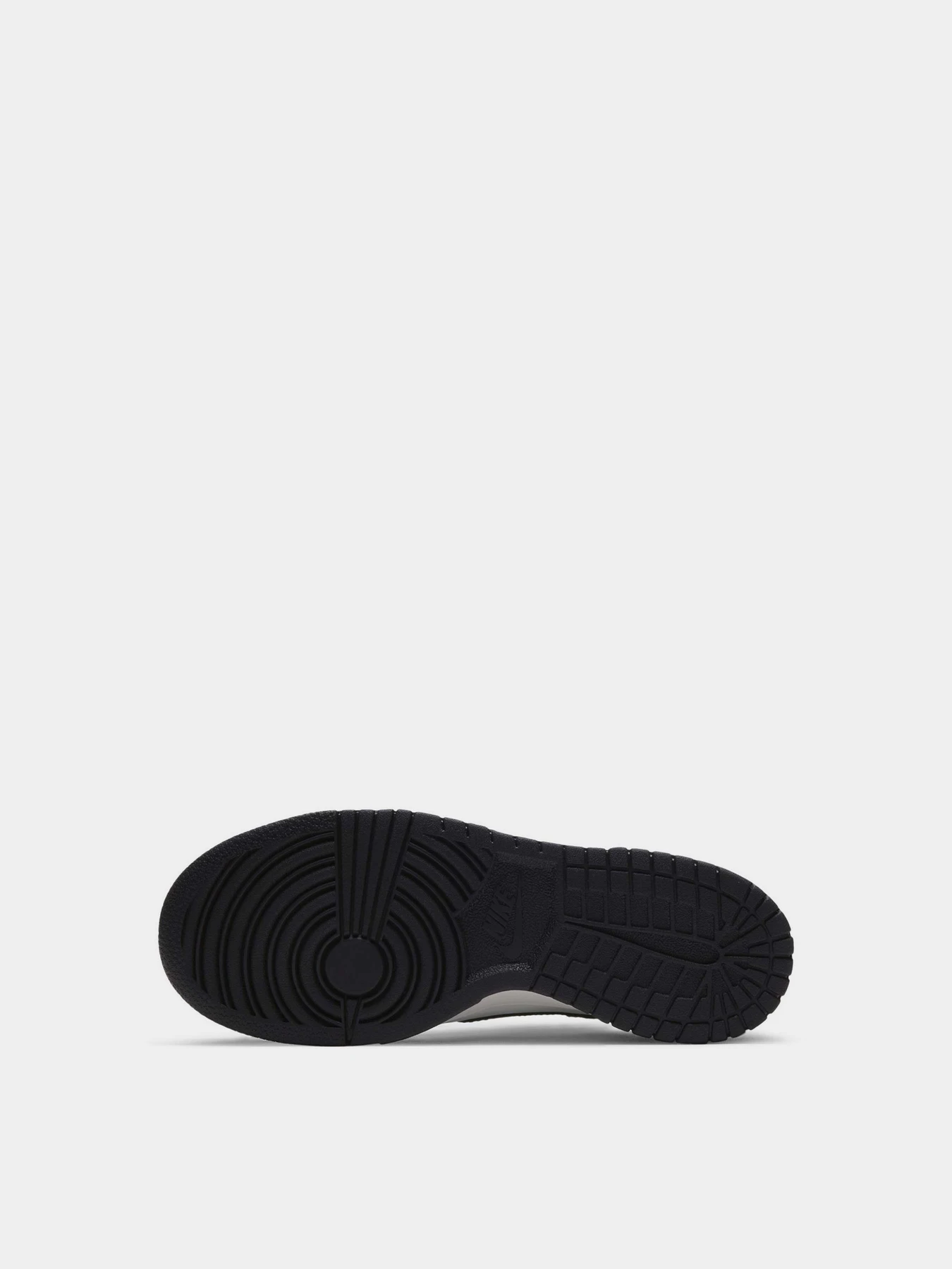 Кеди NIKE DUNK LOW BG модель CW1590-100 Кеди NIKE DUNK LOW BG модель CW1590-100 Фото