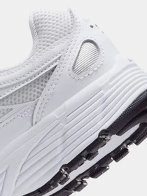 Кросівки NIKE P-6000 модель HV5064-017 Фото
