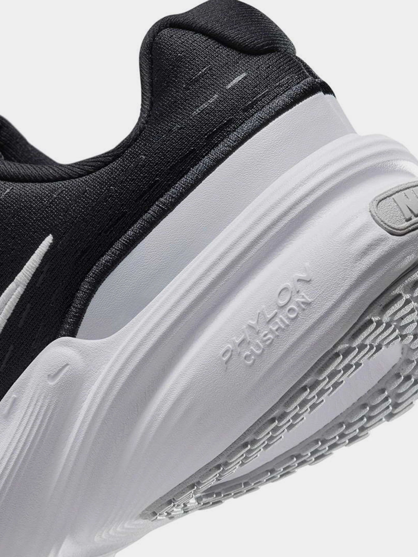 Кроссовки NIKE UPLIFT модель IF1749-002 Фото