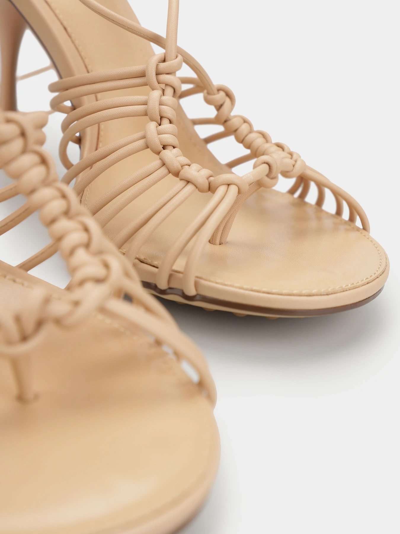 Босоножки CHER '17 INTERTOP модель 112-5344/104 Босоножки CHER '17 INTERTOP модель 112-5344/104 Фото