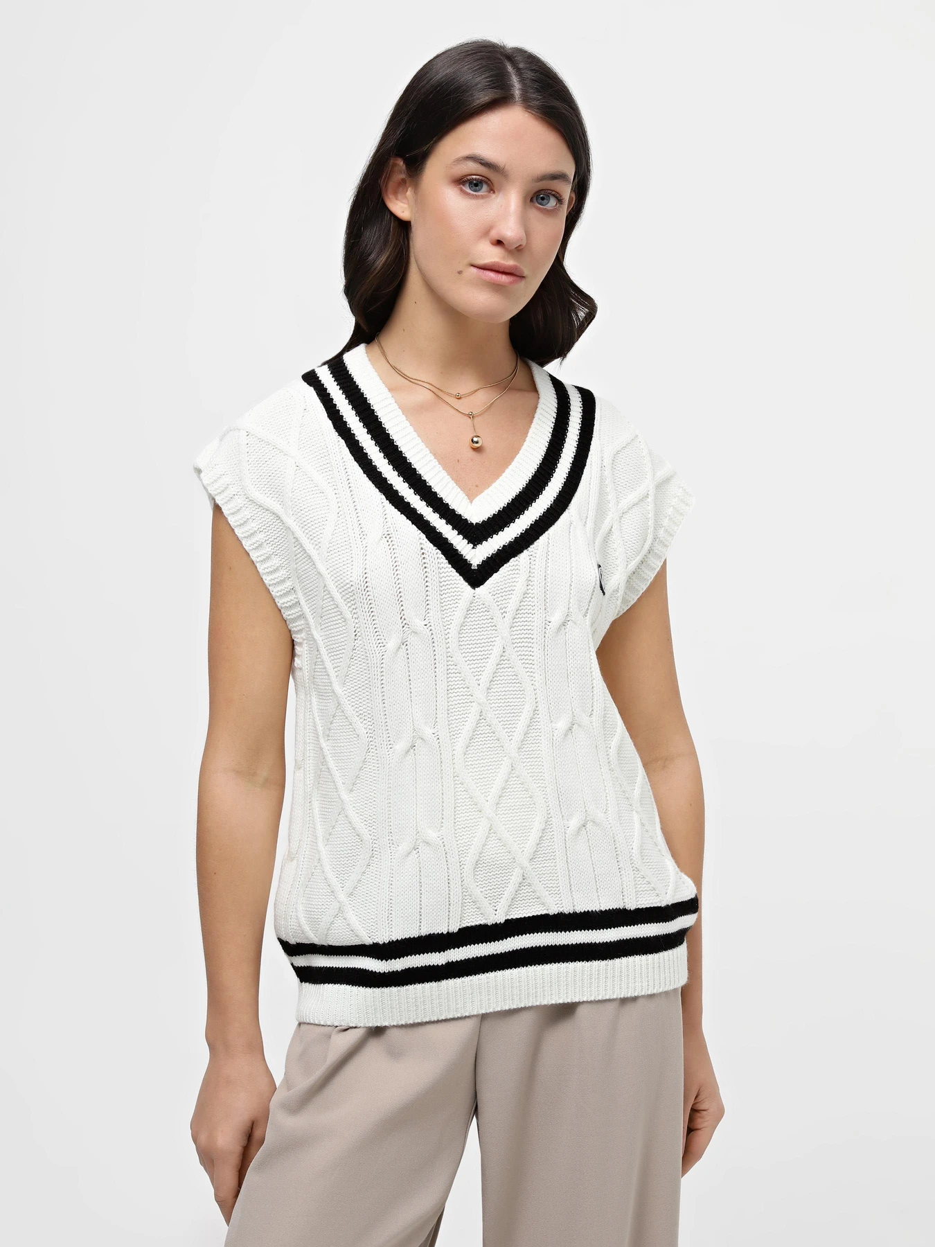 Свитры и кардиганы CHER '17 INTERTOP модель CH0224071/02 Свитры и кардиганы CHER '17 INTERTOP модель CH0224071/02 Фото