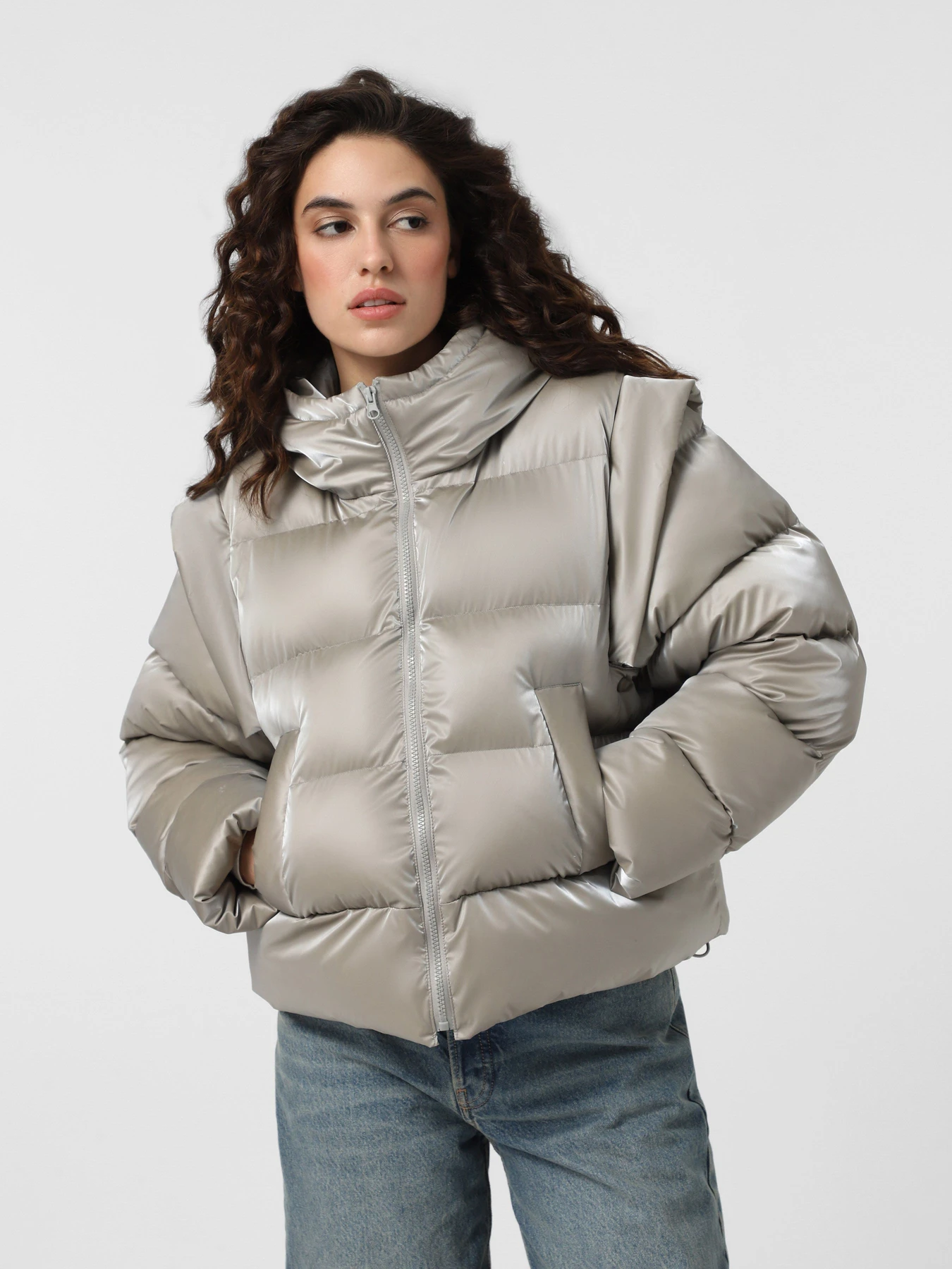 Куртки и дубленки CHER '17 INTERTOP модель CH0824181/04 Куртки и дубленки CHER '17 INTERTOP модель CH0824181/04 Фото