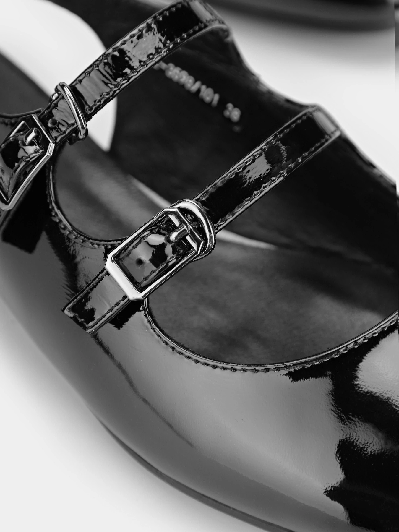 Туфлі та лофери CHER '17 INTERTOP модель 112-3598/101 Туфлі та лофери CHER '17 INTERTOP модель 112-3598/101 Фото