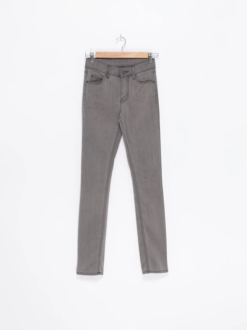 Штани Cheap Monday модель 0101886_сірий Фото