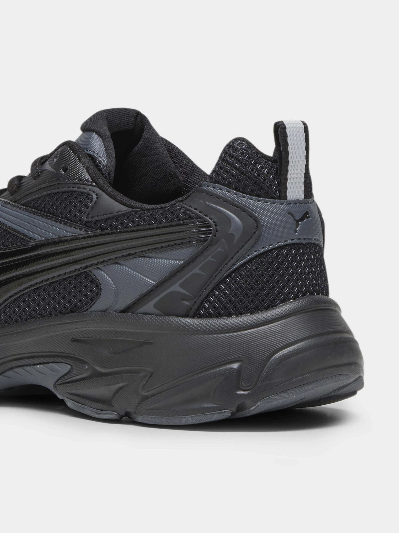 Кросівки PUMA MORPHIC BASE модель 39298204 Фото