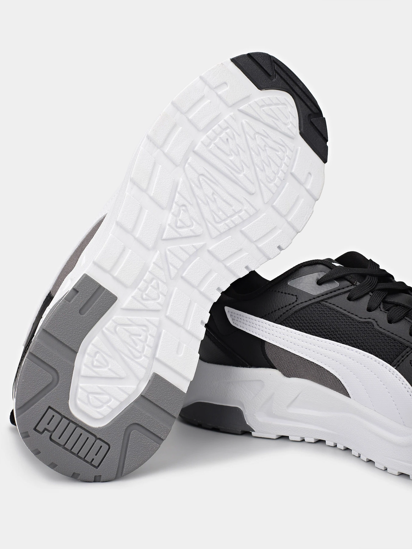 Кроссовки PUMA TRINITY 2 модель 40023102 Фото