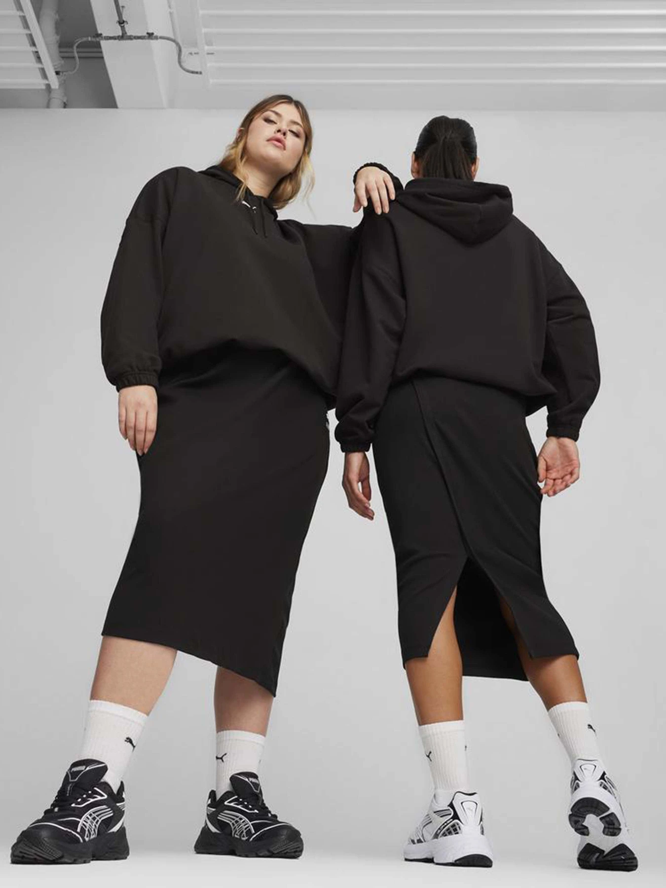 Спідниці PUMA CLASSICS RIBBED MIDI модель 62426501 Спідниці PUMA CLASSICS RIBBED MIDI модель 62426501 Фото