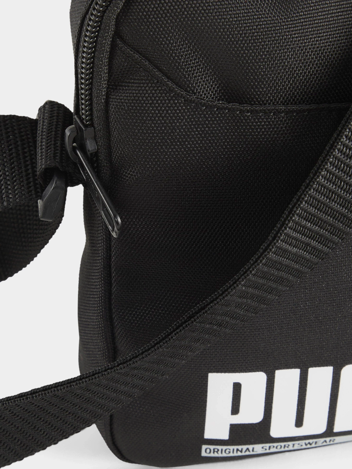 Сумки PUMA PLUS модель 09095501 Сумки PUMA PLUS модель 09095501 Фото