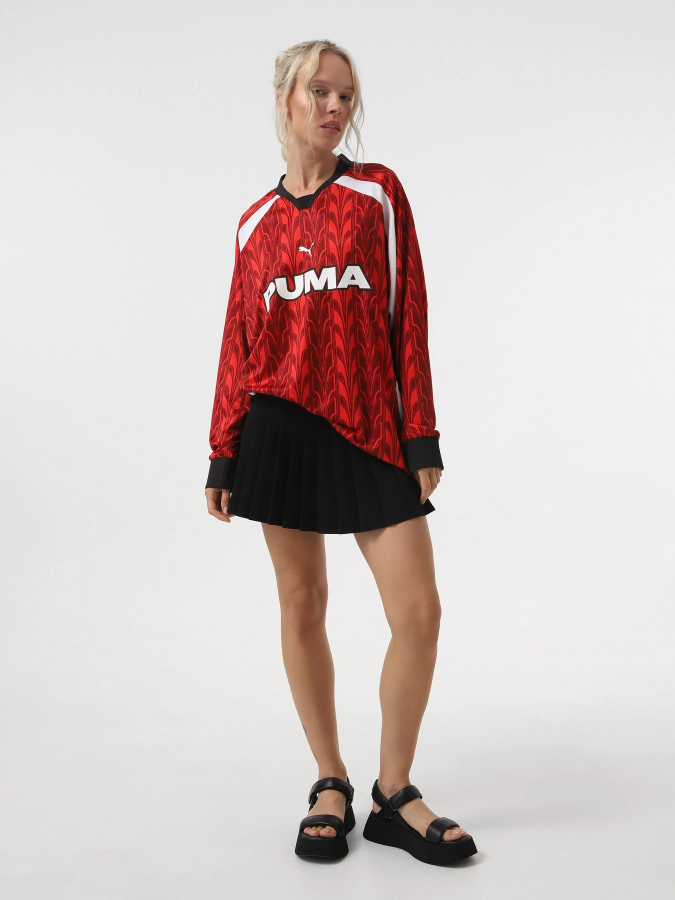 Худи и свитшоты PUMA FOOTBALL JERSEY EASY RIDER модель 62754313 Худи и свитшоты PUMA FOOTBALL JERSEY EASY RIDER модель 62754313 Фото