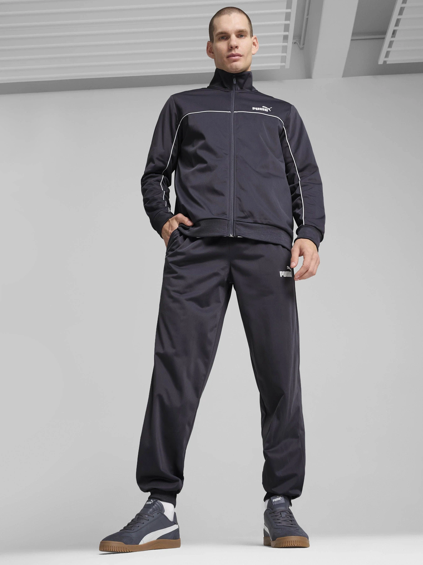 Кеди PUMA CLUB 5V5 SD модель 39510409 Кеди PUMA CLUB 5V5 SD модель 39510409 Фото