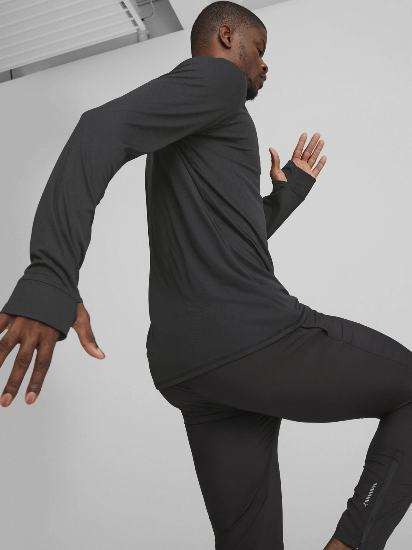 Худі та світшоти PUMA RUN FAVOURITE модель 52315201 Худі та світшоти PUMA RUN FAVOURITE модель 52315201 Фото