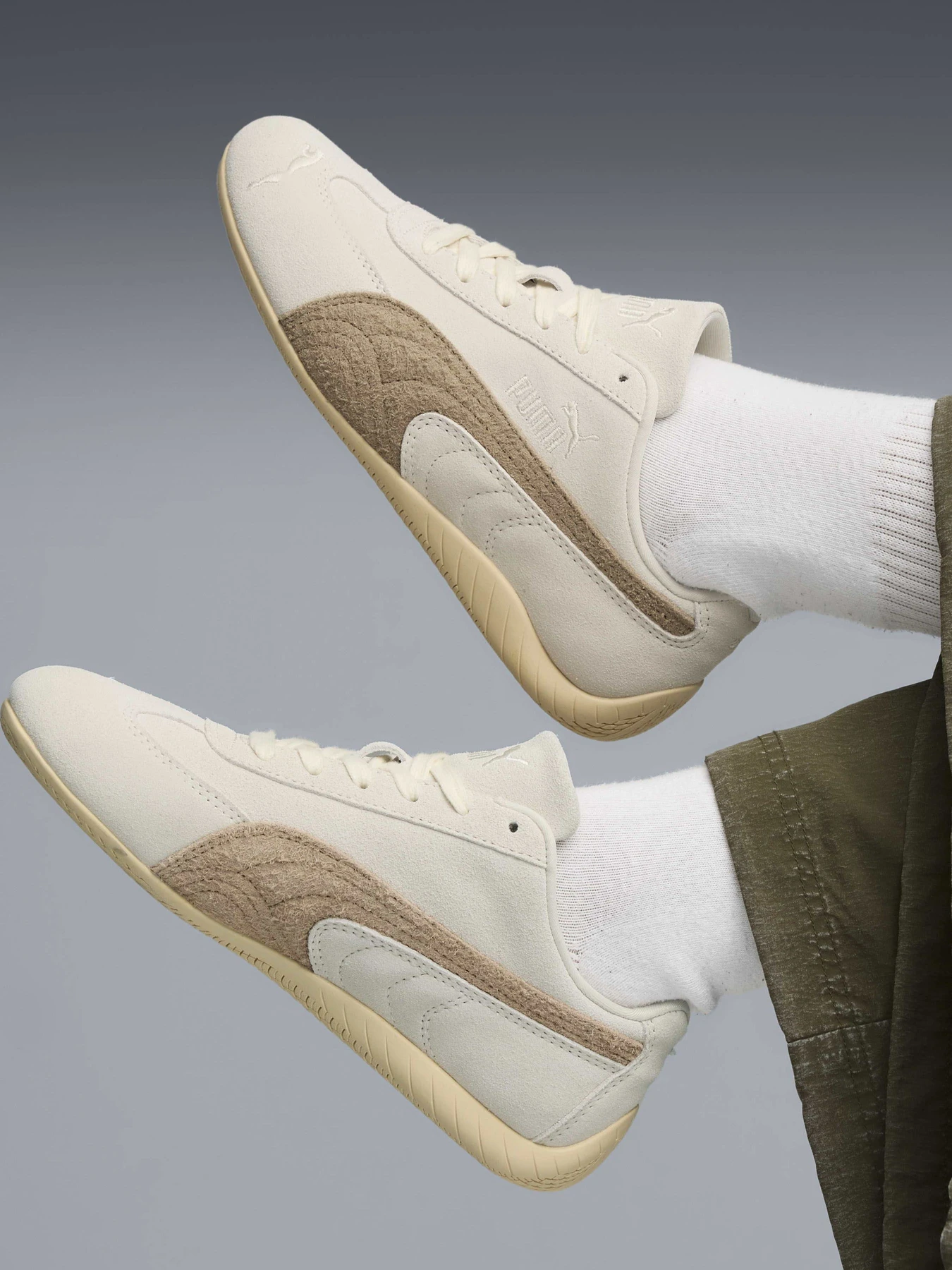Кроссовки PUMA SPEEDCAT ELEVATED модель 40361901 Фото