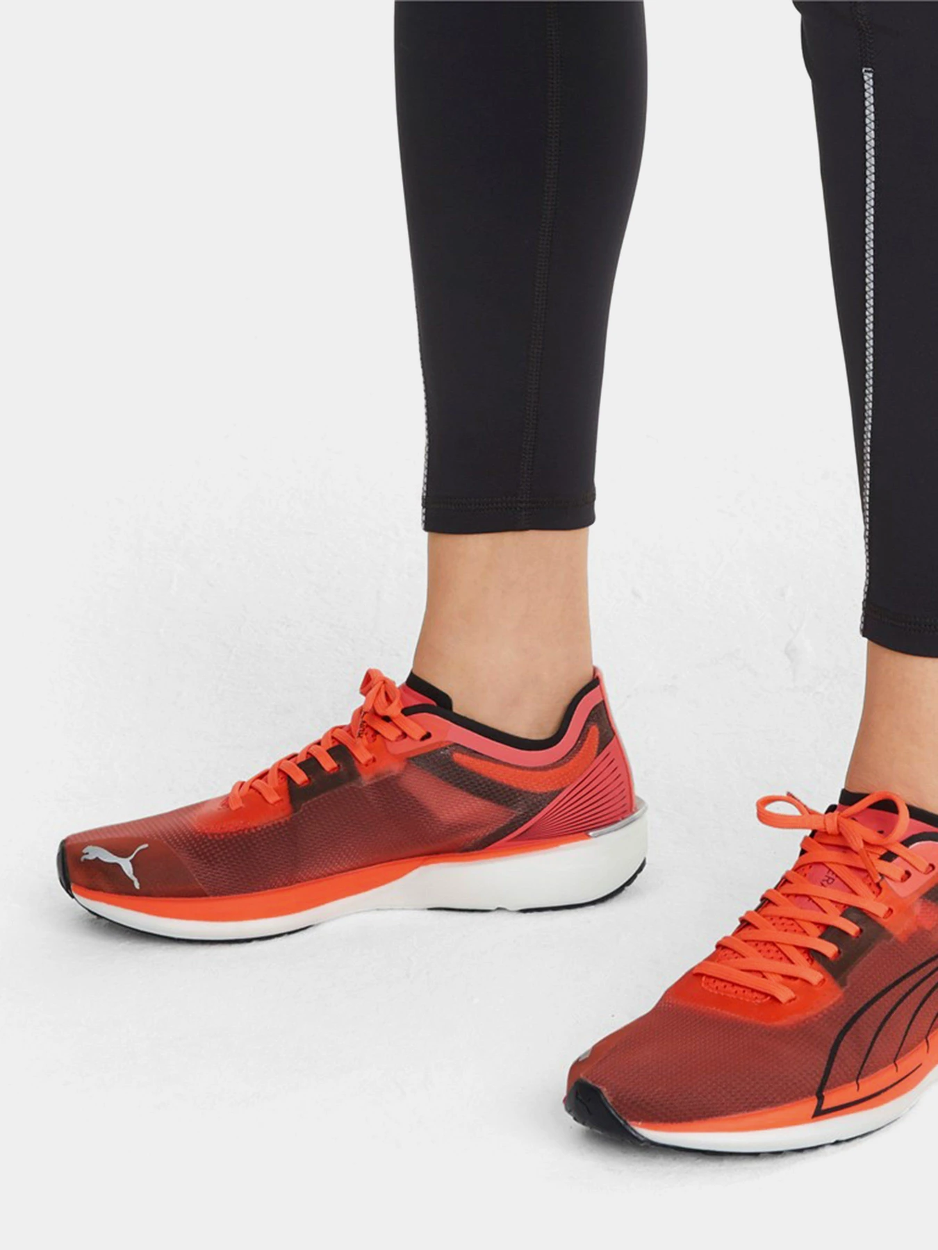 Кроссовки PUMA Liberate Nitro модель 19445801 Фото