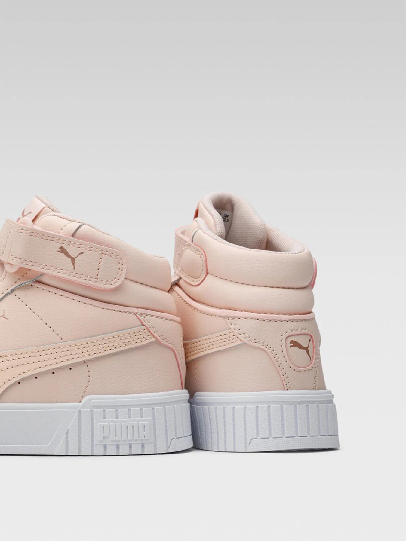 Кеды PUMA Carina 2.0 Mid модель 38585103 Фото