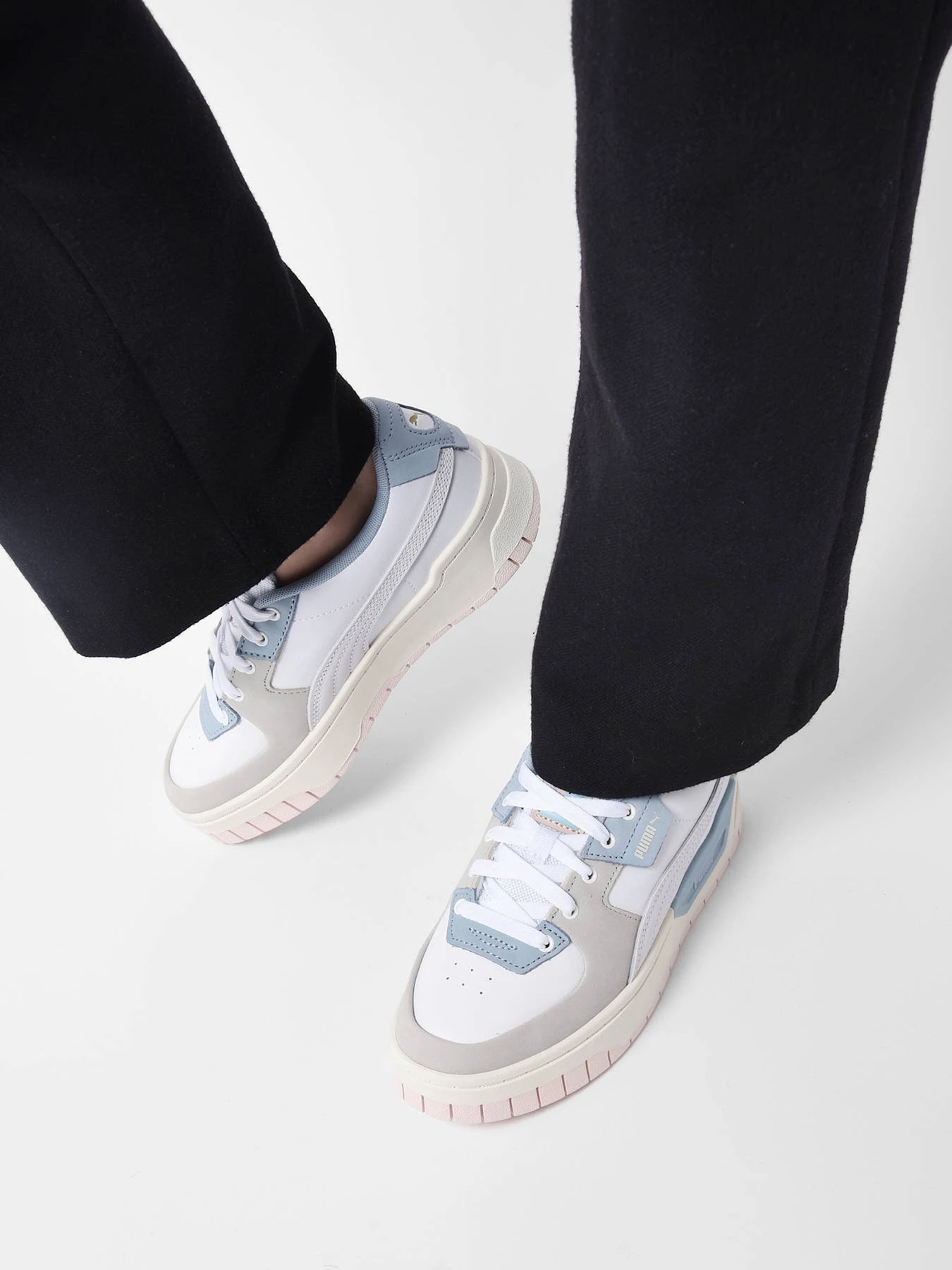 Кроссовки PUMA CALI модель 38559706 Кроссовки PUMA CALI модель 38559706 Фото