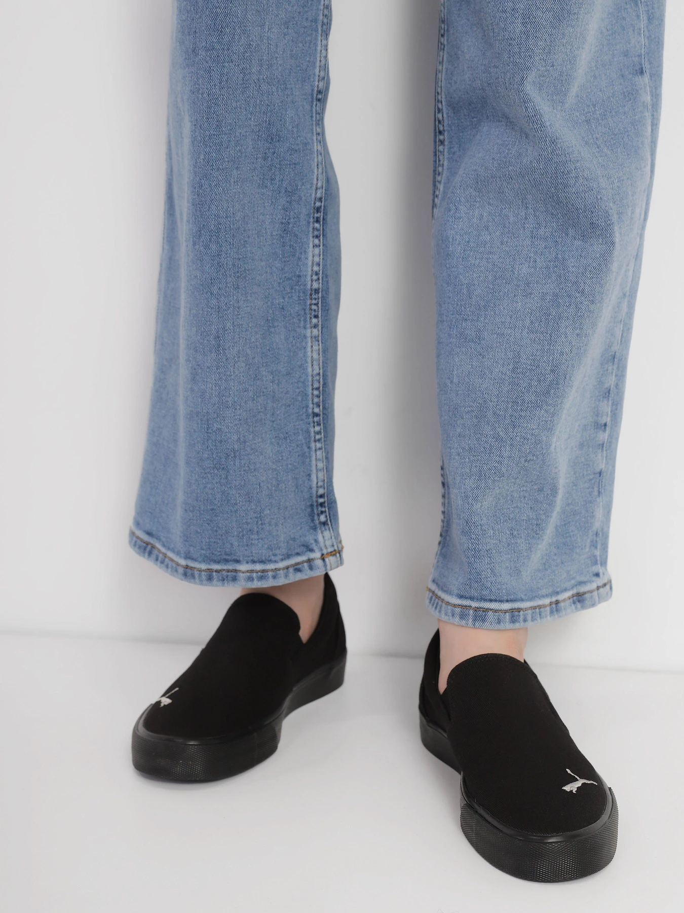 Сліпони та мокасини PUMA Bari Slip On Comfort модель 38462903 Фото