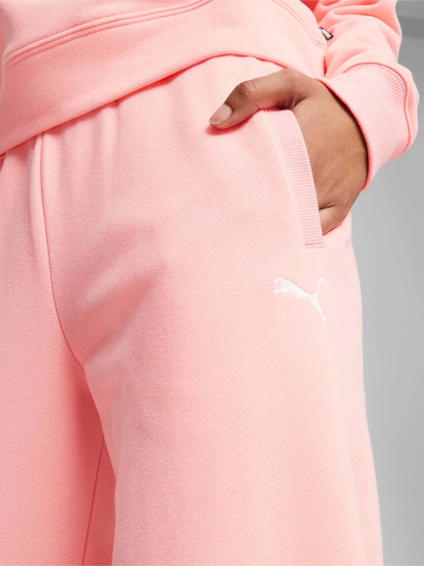 Костюмы PUMA Loungewear модель 67608963 Костюмы PUMA Loungewear модель 67608963 Фото
