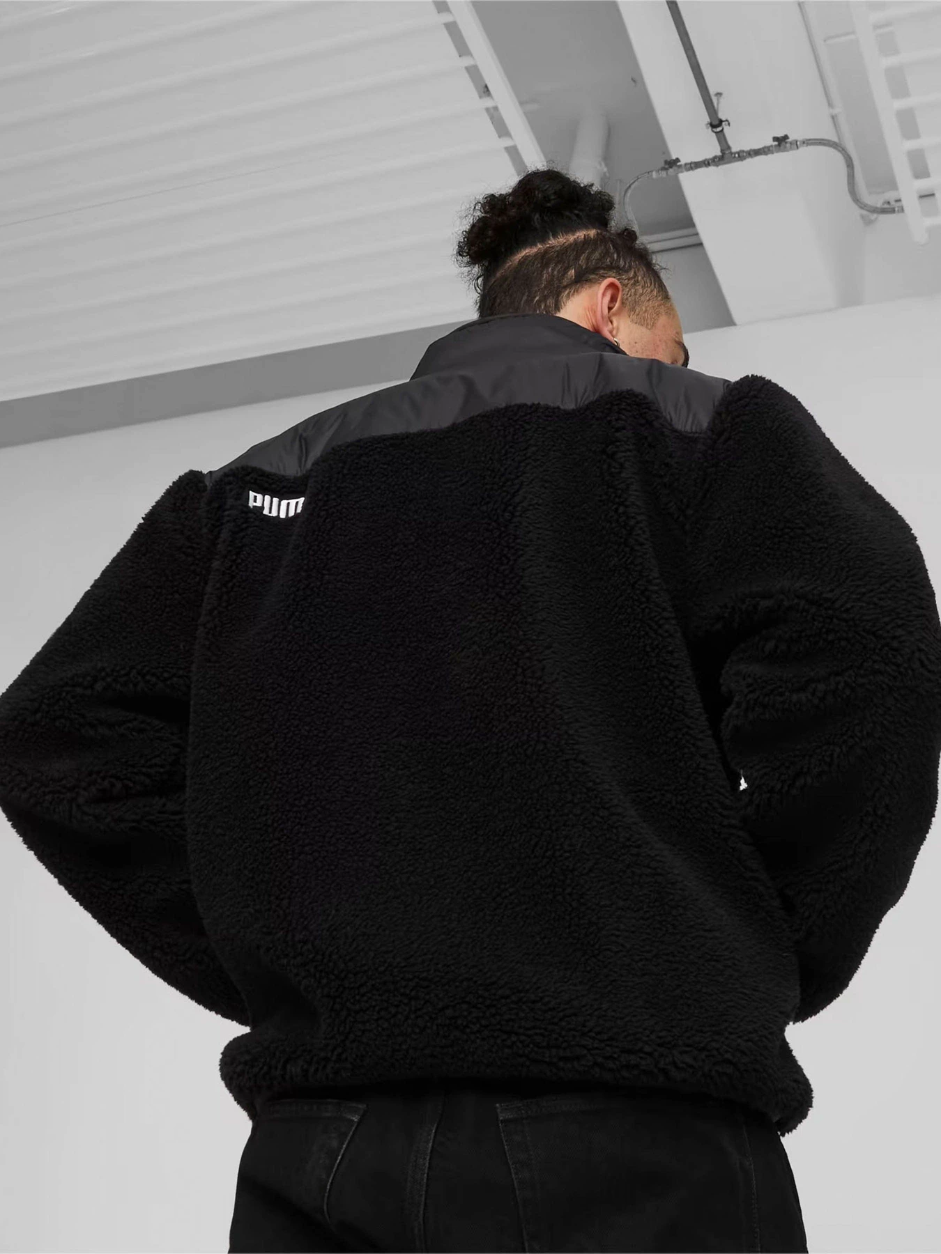 Куртки и дубленки PUMA Sherpa Hybrid модель 67538501 Куртки и дубленки PUMA Sherpa Hybrid модель 67538501 Фото