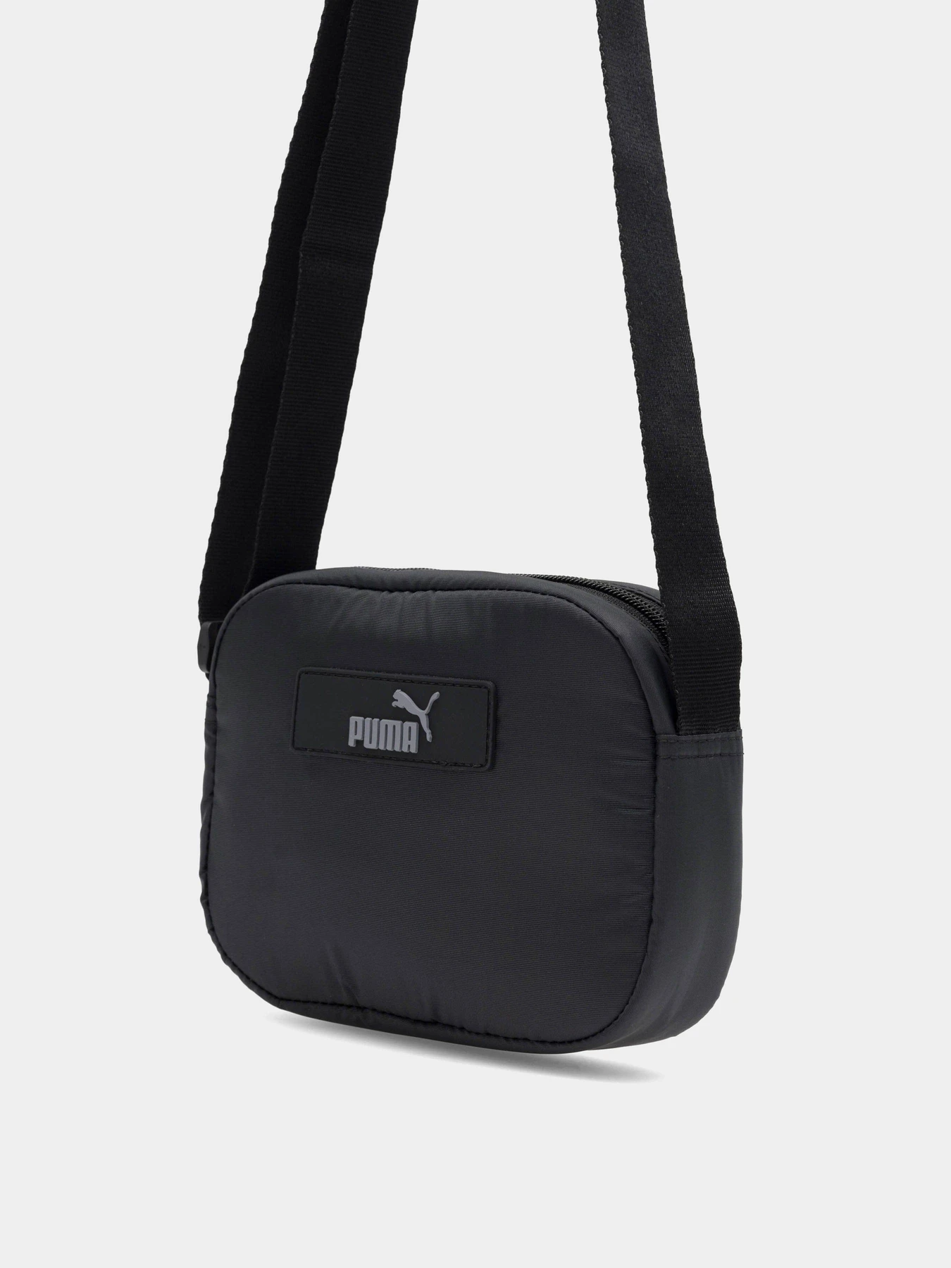Сумки PUMA POP модель 07985601 Сумки PUMA POP модель 07985601 Фото