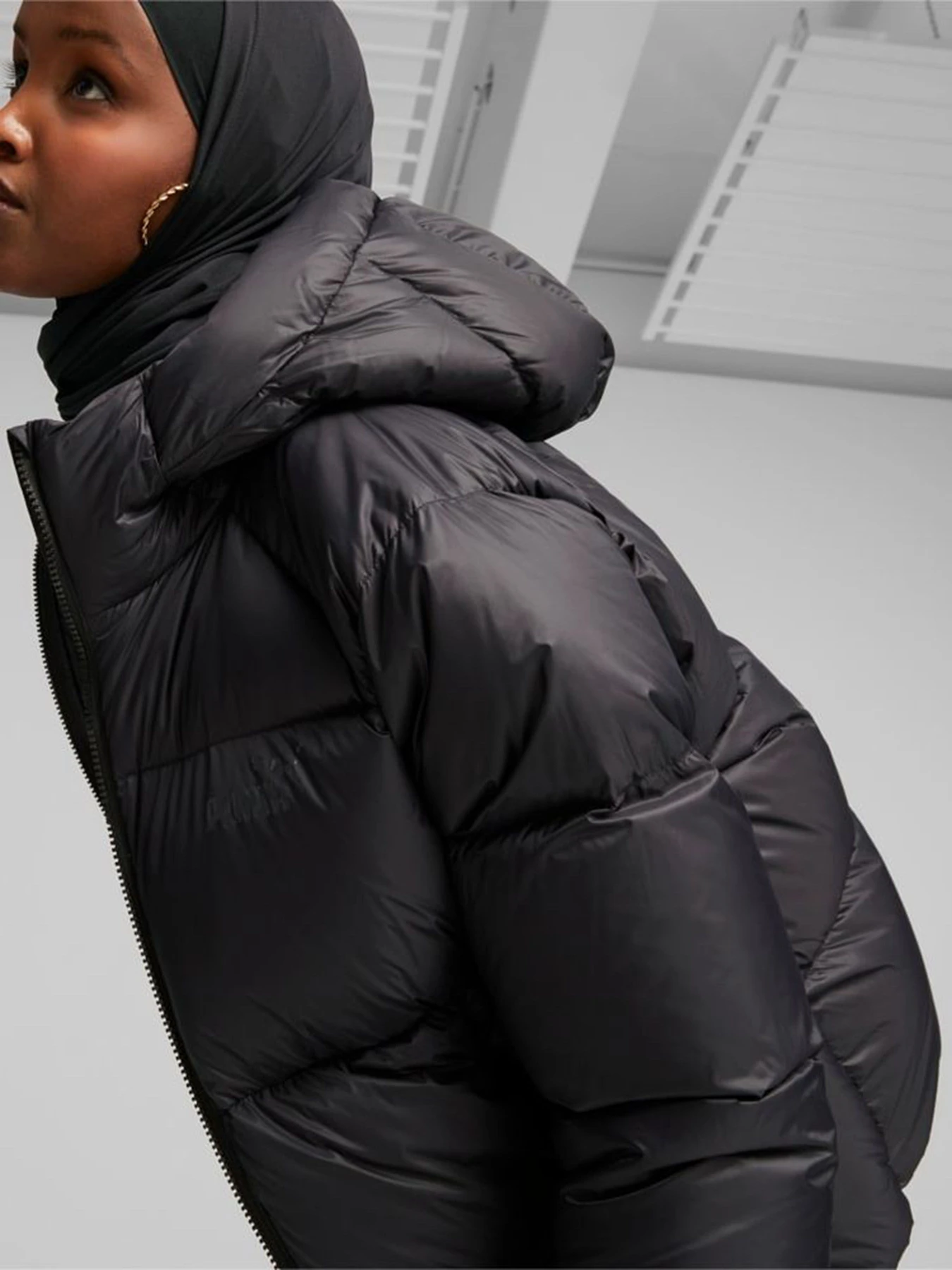 Куртки та дублянки PUMA Hooded Ultra Down Puffer модель 67536901 Куртки та дублянки PUMA Hooded Ultra Down Puffer модель 67536901 Фото