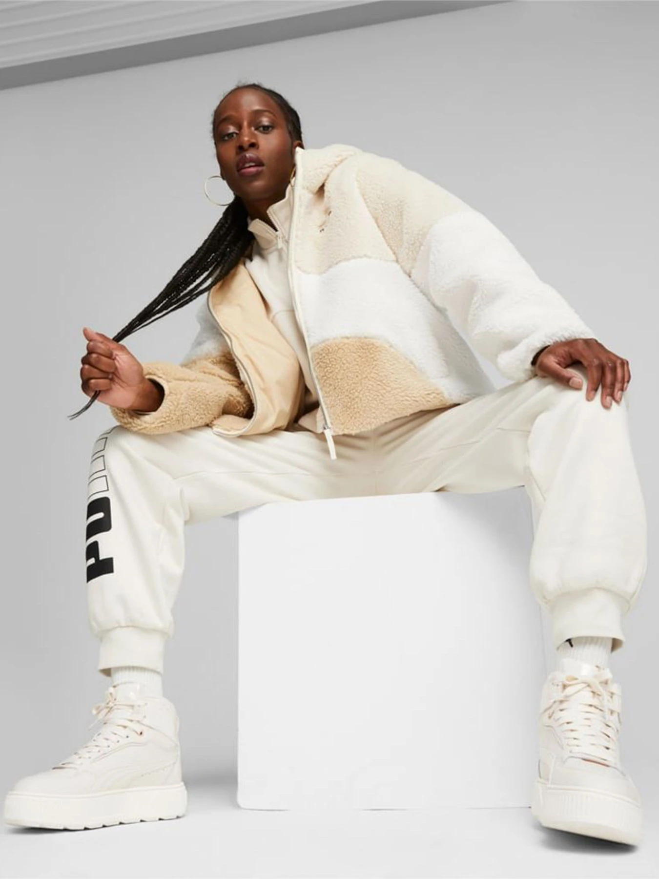 Куртки и дубленки PUMA Big Cat Hooded Sherpa модель 67537087 Фото