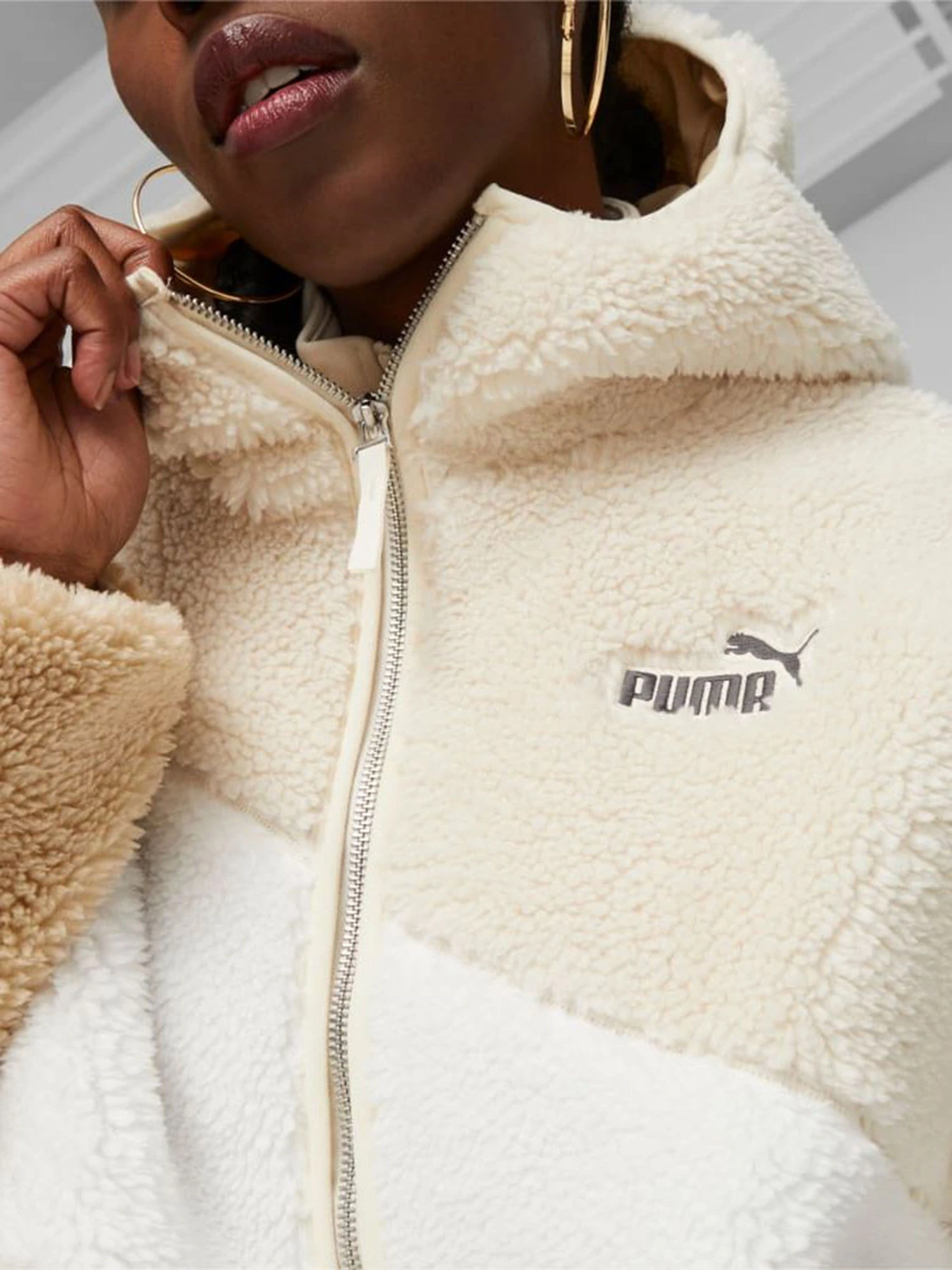 Куртки и дубленки PUMA Big Cat Hooded Sherpa модель 67537087 Фото