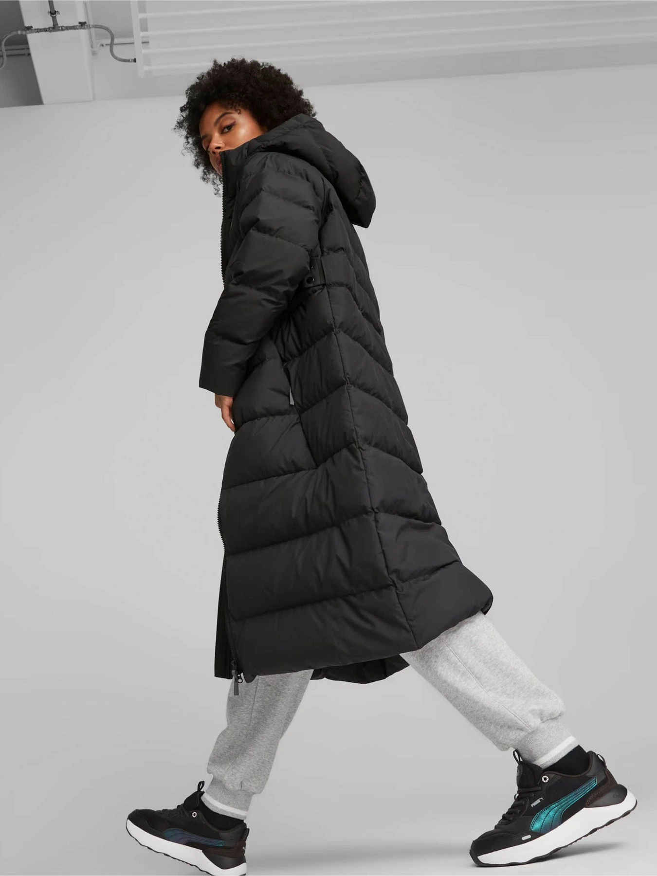 Куртки и дубленки PUMA Long Hooded Down модель 67536501 Куртки и дубленки PUMA Long Hooded Down модель 67536501 Фото