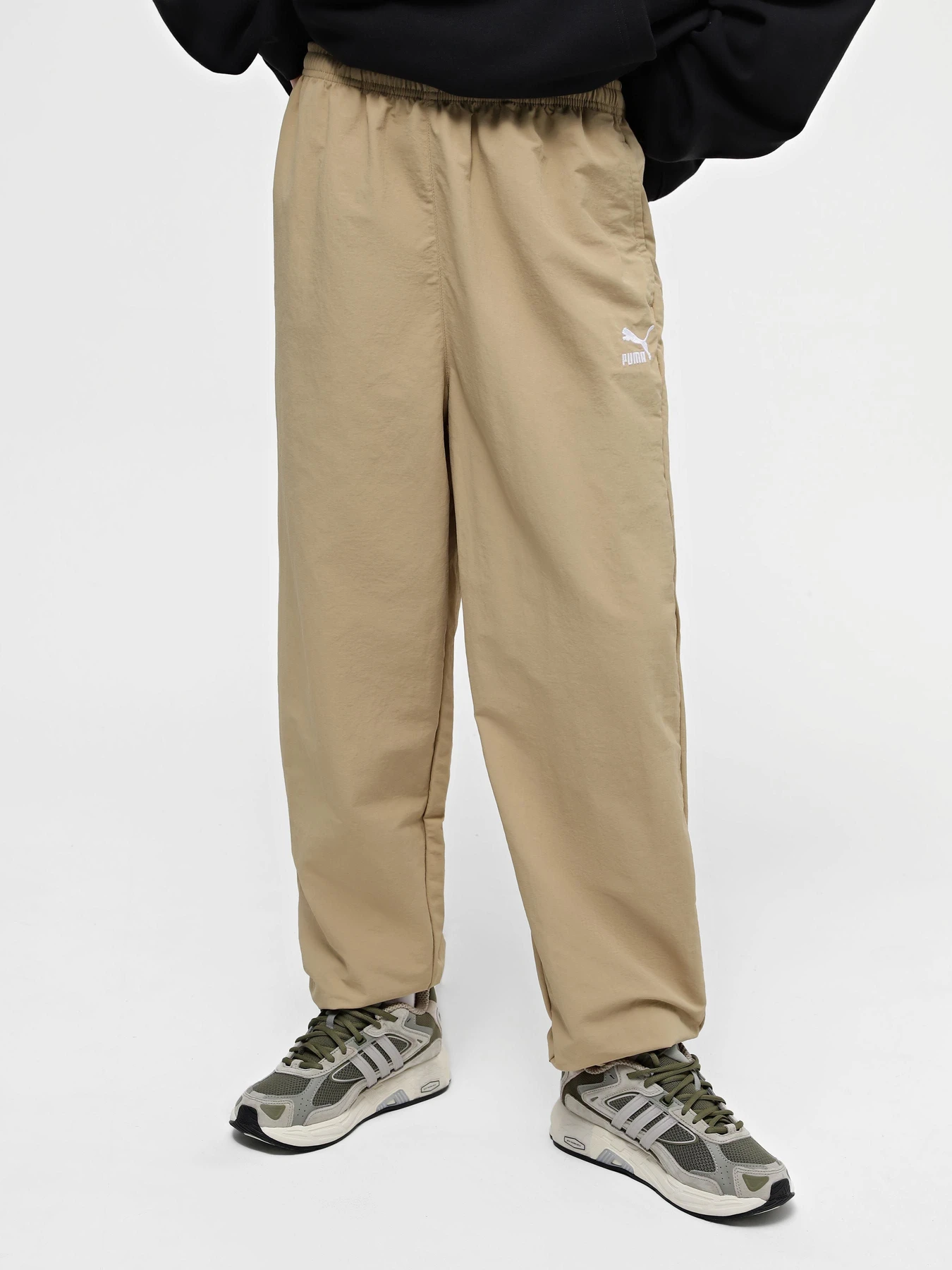 Брюки PUMA CLASSICS RELAXED модель 62424583 Фото