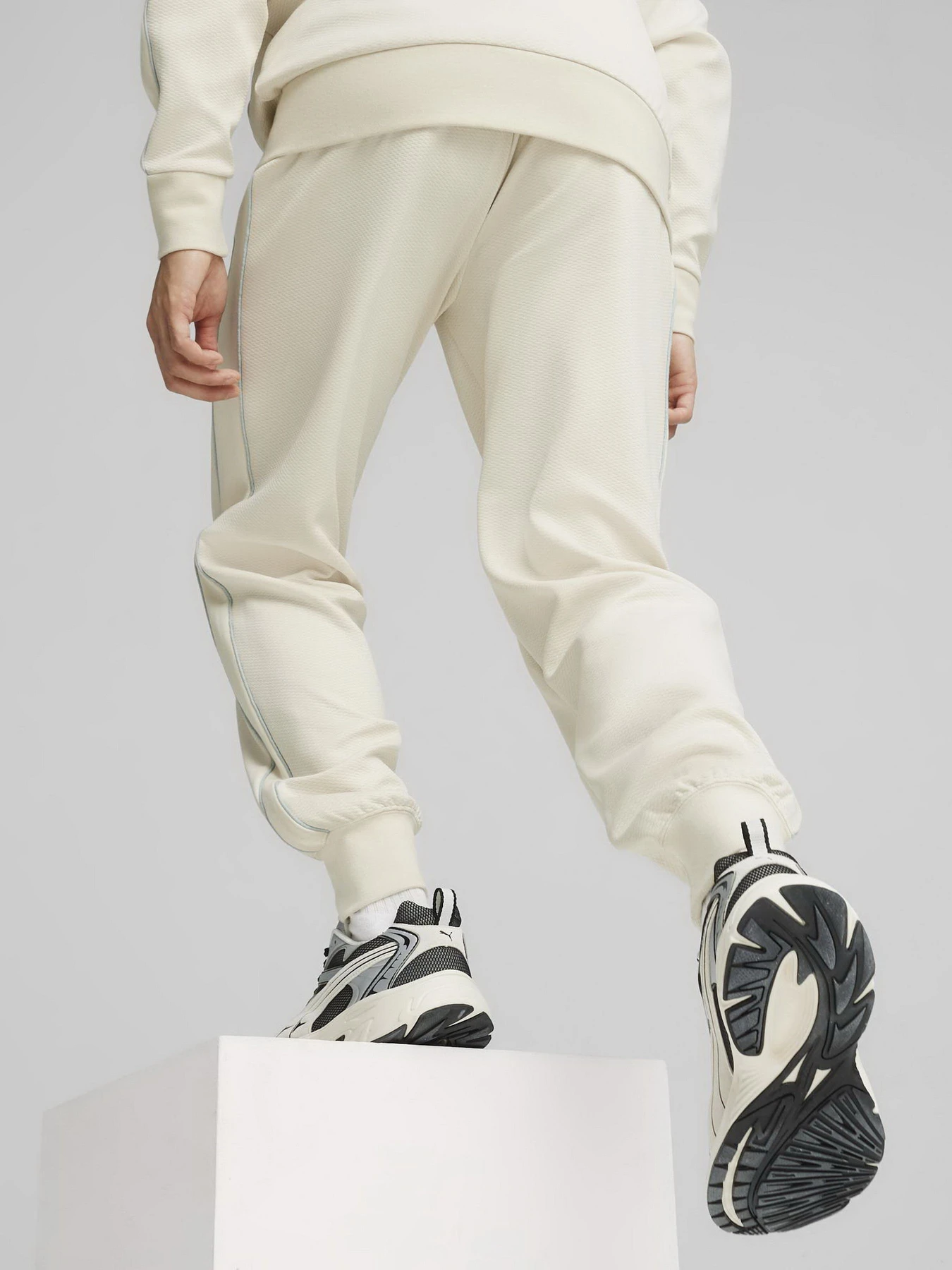 Штани PUMA T7 TRACK модель 62432987 Фото