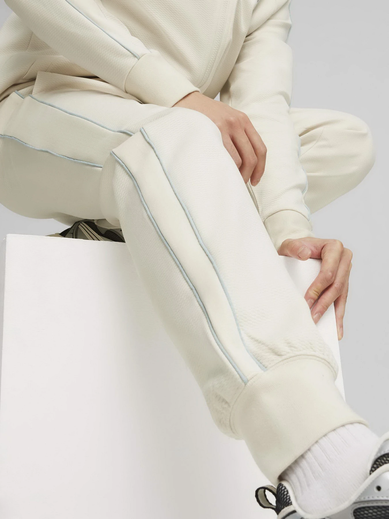Штани PUMA T7 TRACK модель 62432987 Фото