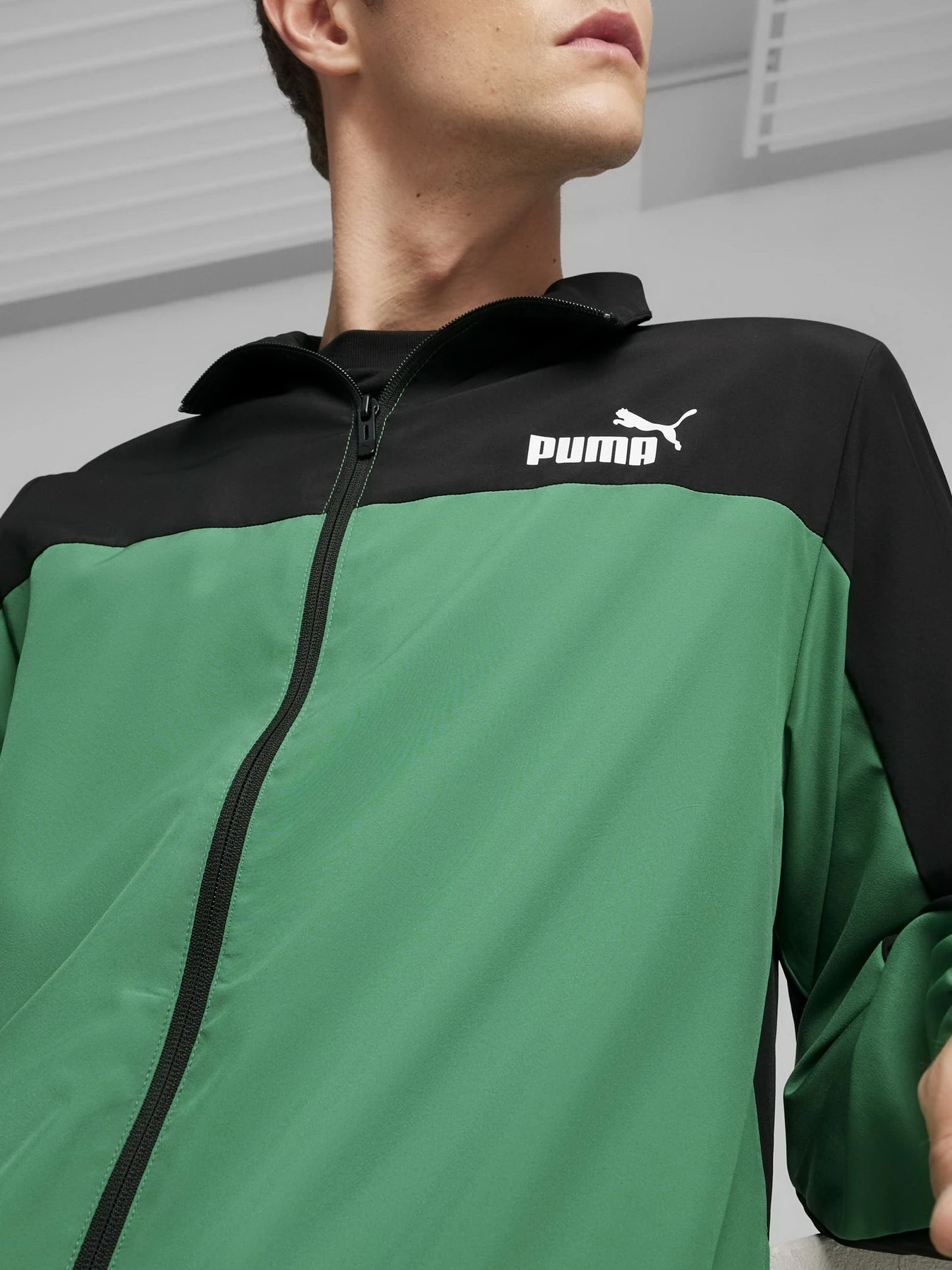 Костюми PUMA WOVEN модель 67888786 Костюми PUMA WOVEN модель 67888786 Фото