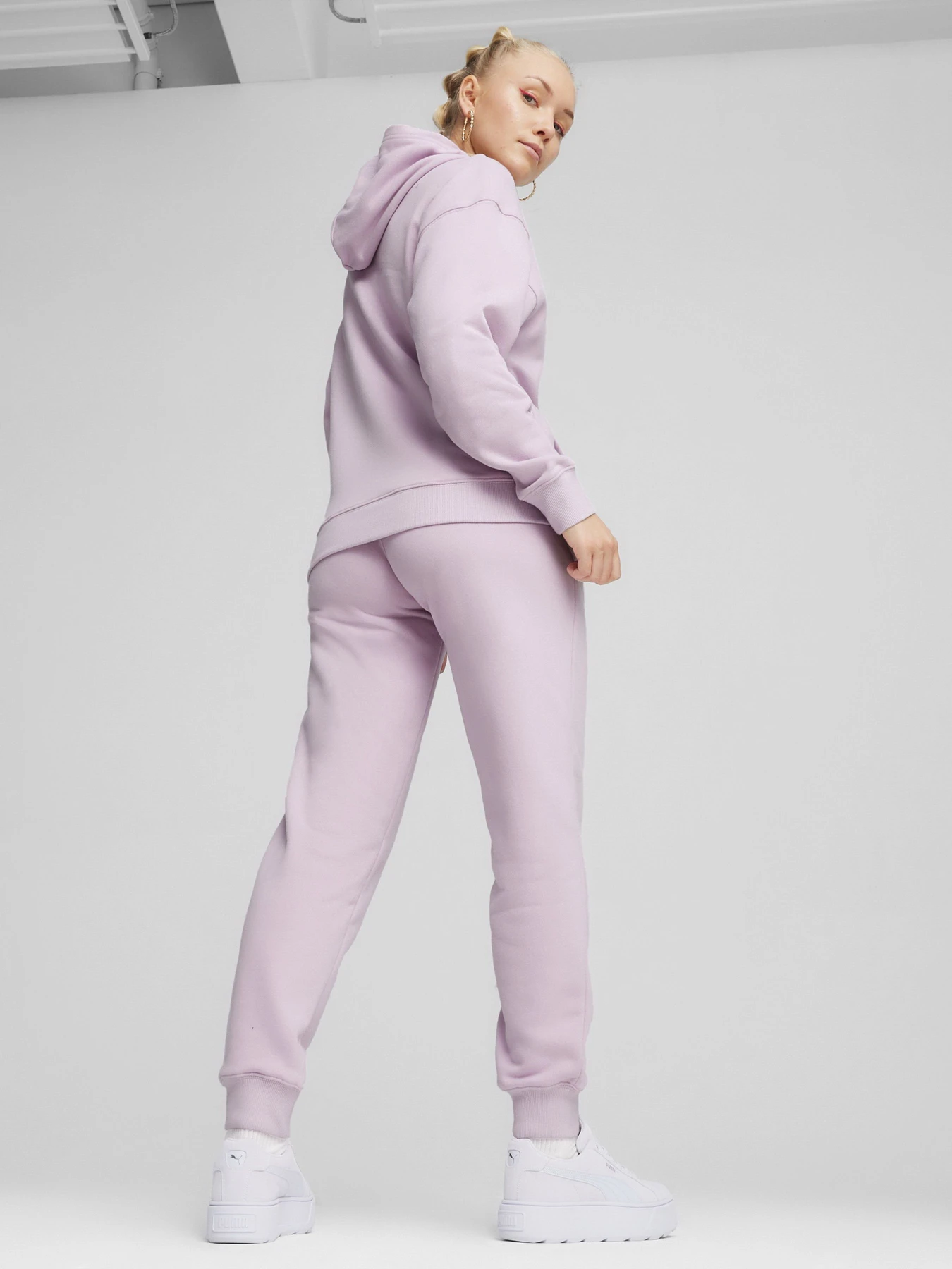 Костюми PUMA LOUNGEWEAR SUIT TR модель 67992060 Костюми PUMA LOUNGEWEAR SUIT TR модель 67992060 Фото