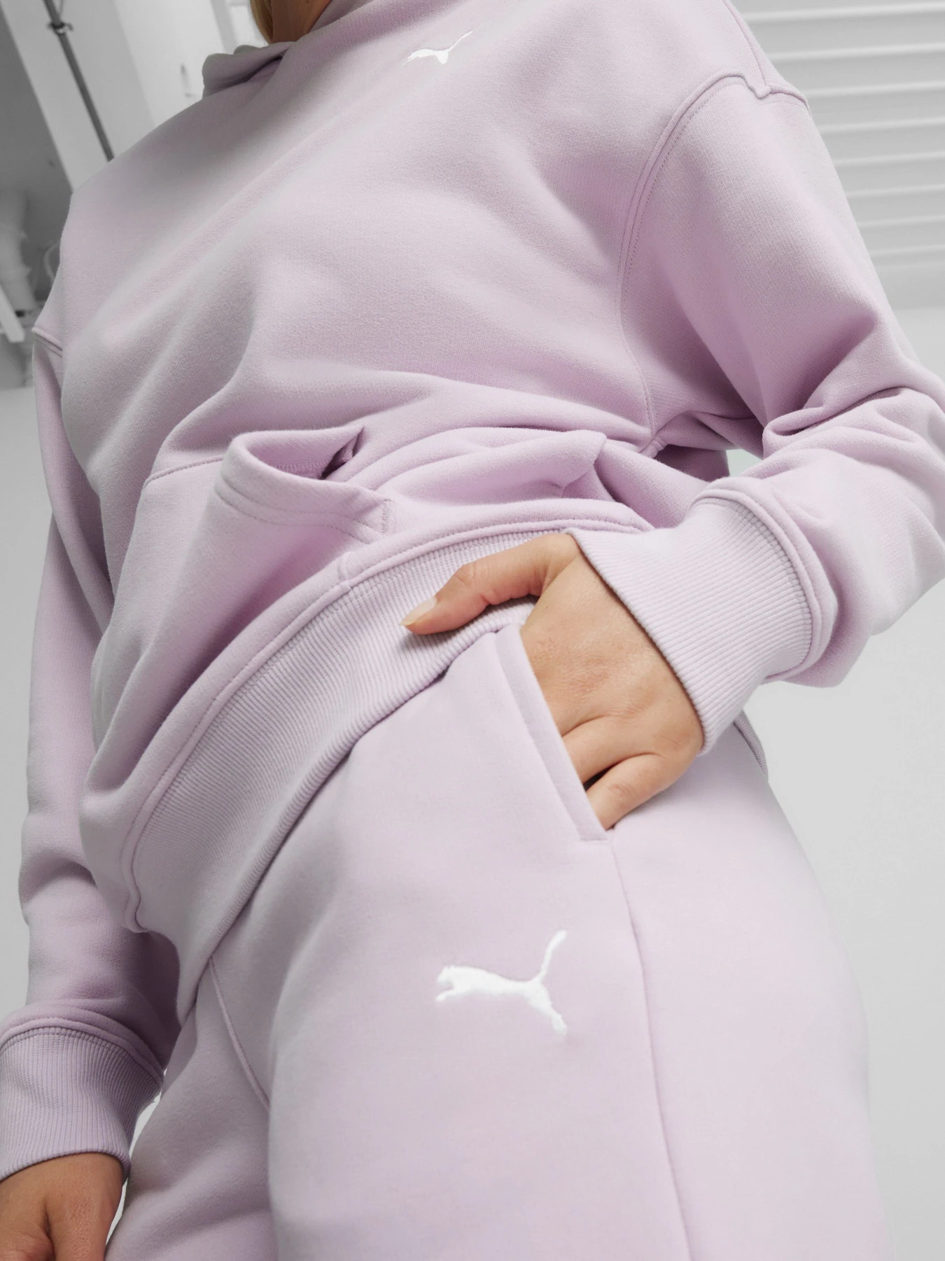 Костюми PUMA LOUNGEWEAR SUIT TR модель 67992060 Костюми PUMA LOUNGEWEAR SUIT TR модель 67992060 Фото