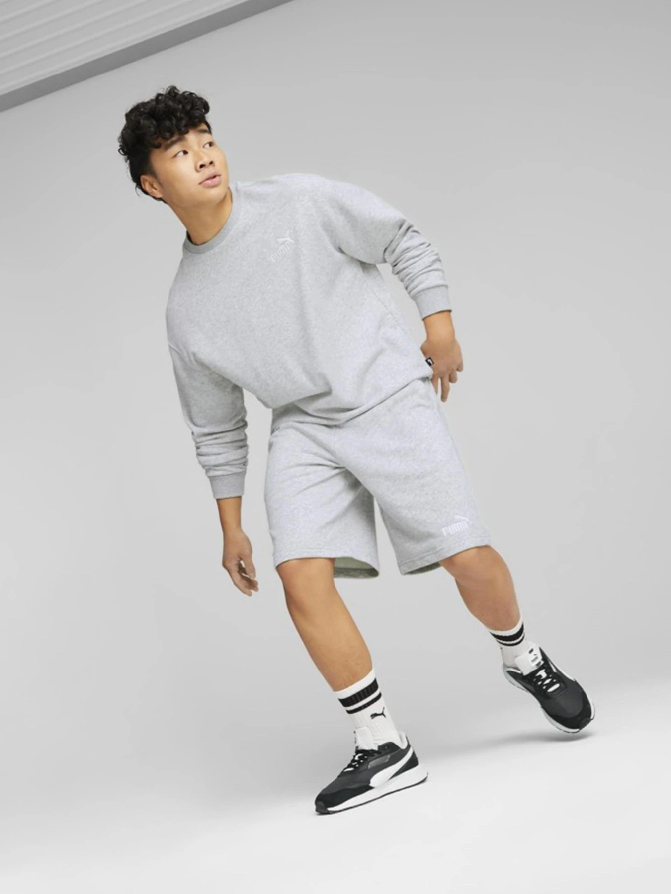 Костюмы PUMA RELAXED модель 67330804 Костюмы PUMA RELAXED модель 67330804 Фото